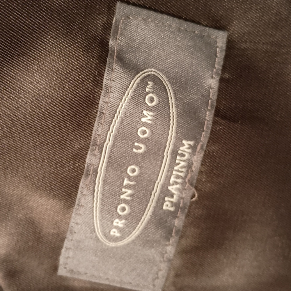 Men Suit - Picture 4 of 4
